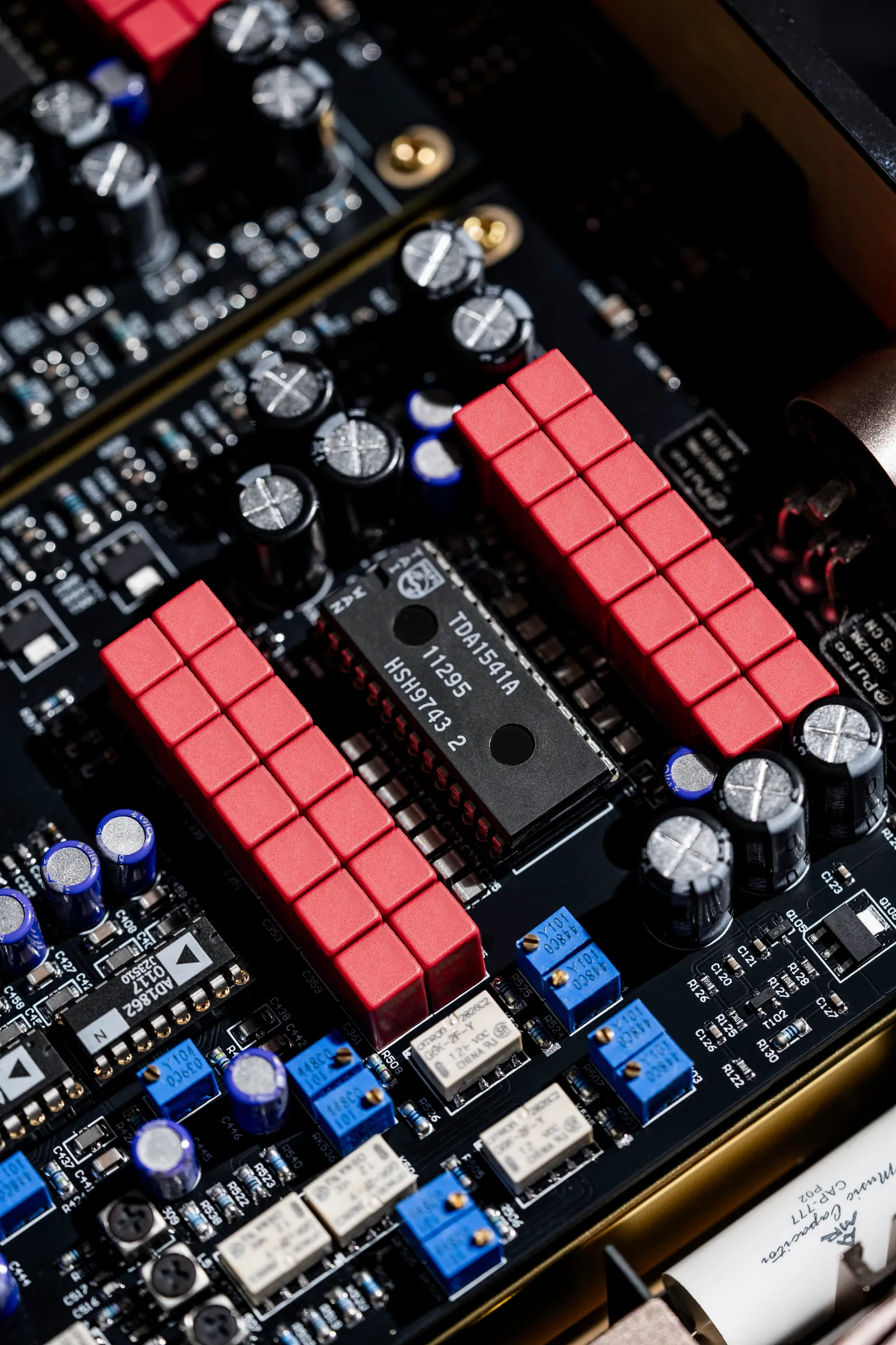 Tri-Architecture DAC 
 System.